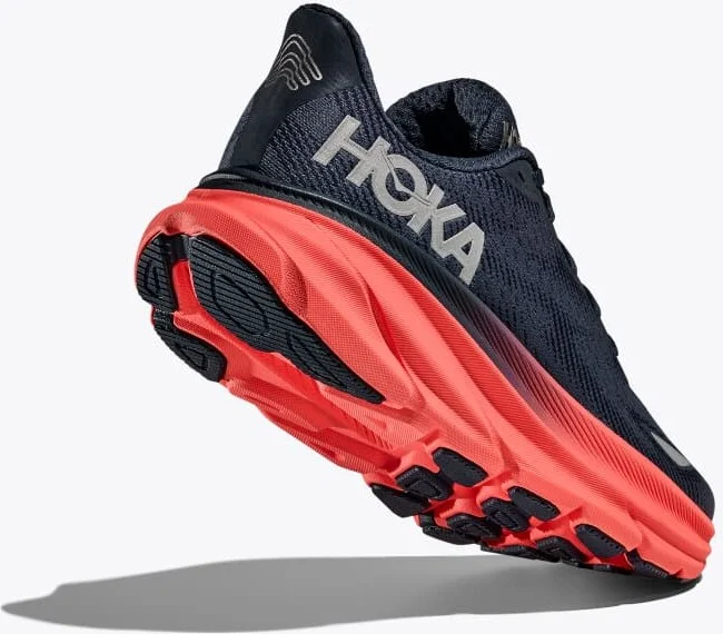 HOKA Women's Clifton 9 GTX Shoes in Varsity Navy/Nautical Dusk - Image 4