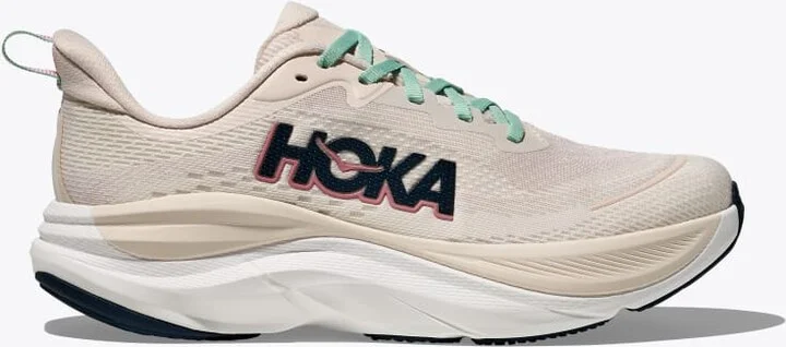 HOKA Women's Skyflow Shoes in Rose Cream/Alabaster
