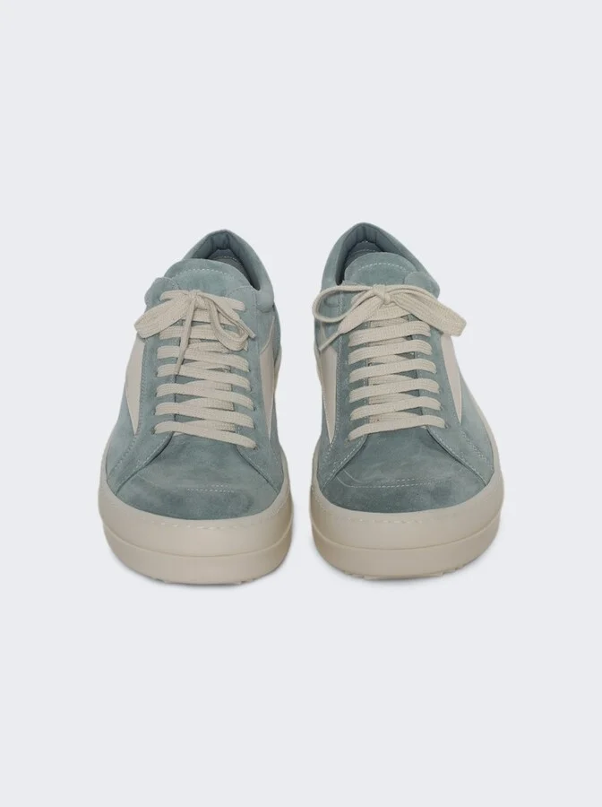 Hollywood Vintage Sneakers Mouthwash And Milk