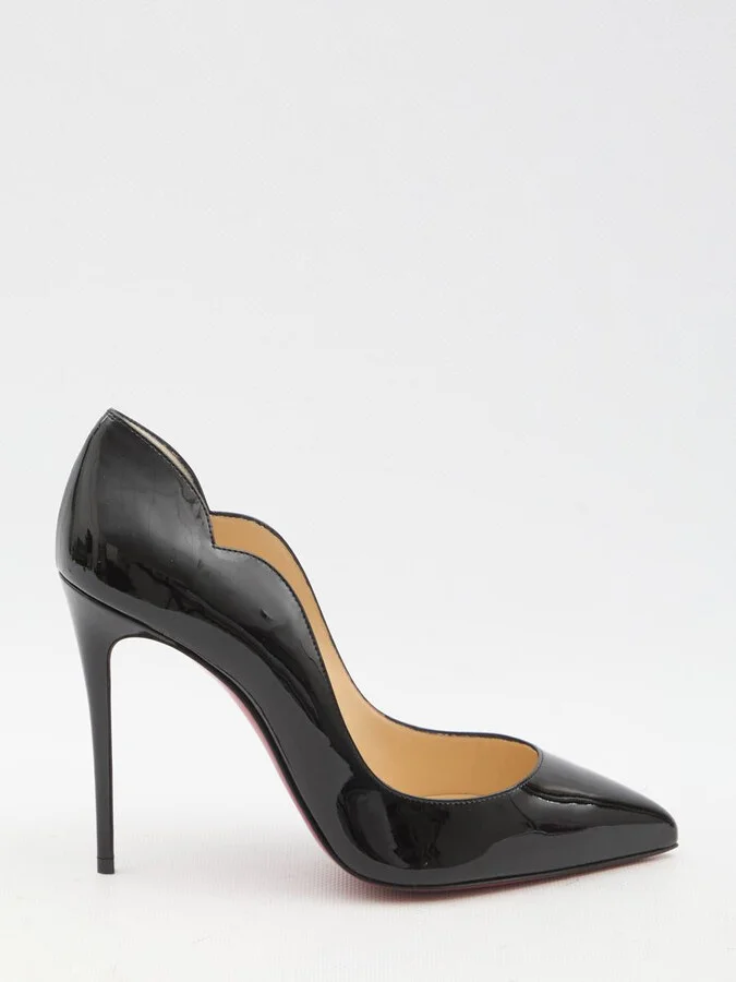 Hot Chick 100 Pumps