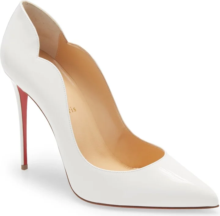 Hot Chick Scallop Pointed Toe Pump