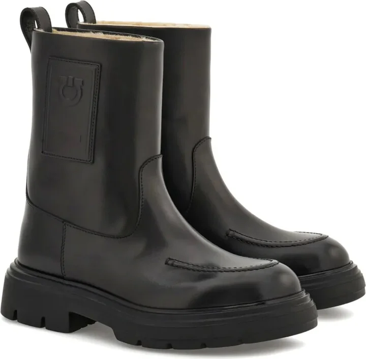 Hug boots - Image 2
