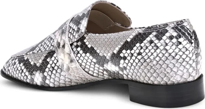 Hug buckle loafers - Image 5