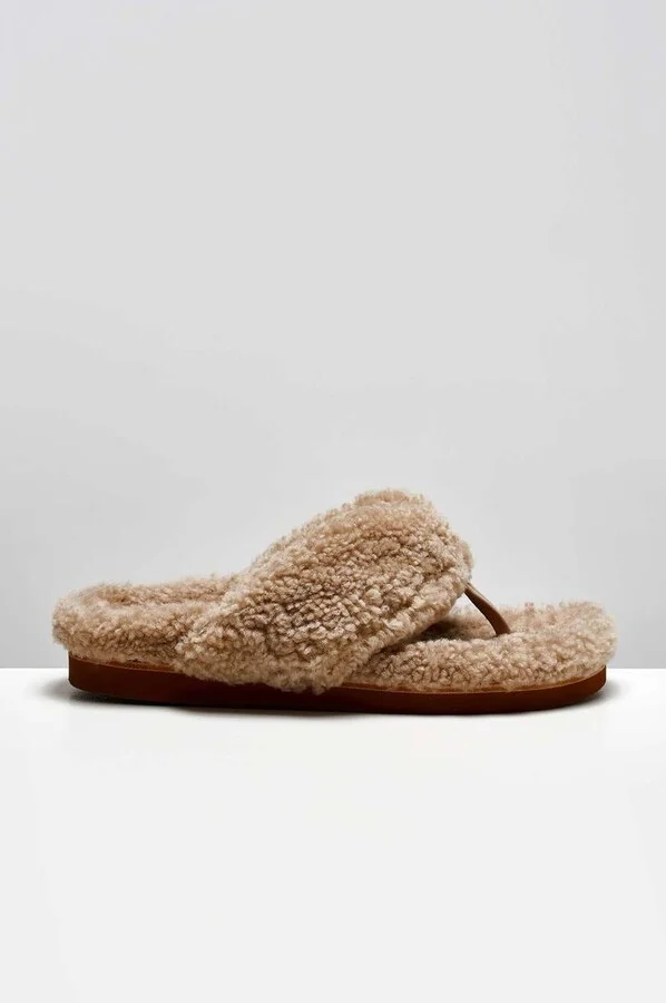 Humanoid Shoes
