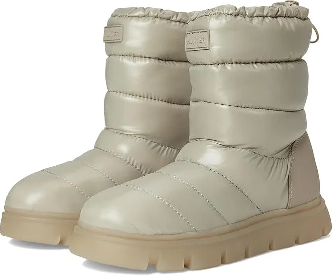 Hunter Maribel Women's Snow Shoes Light Natural : 5 M, Rubber