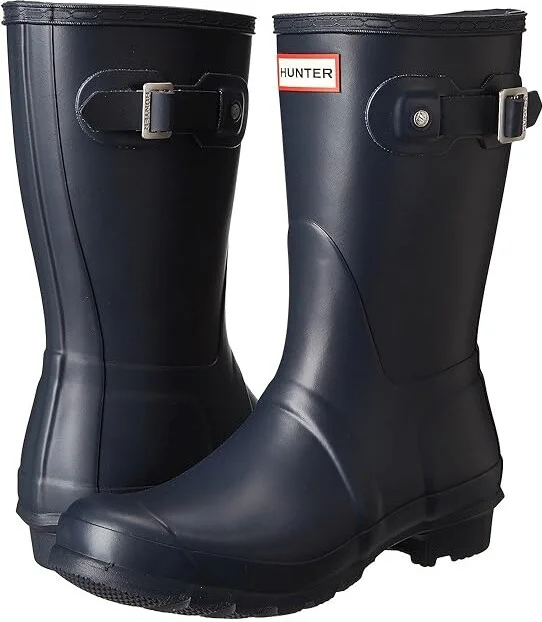 Hunter Original Short Women's Rain Boots Navy Matte : 5 M, Rubber