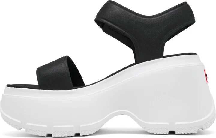 Hunter Women's Abel Square Toe Wedge Casual Sandals from Finish Line - Image 8