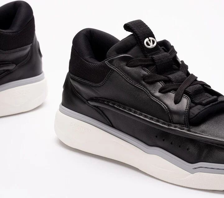 `Hybrid` Sneakers - Image 2