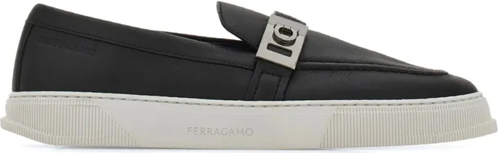 Hybrid trainers