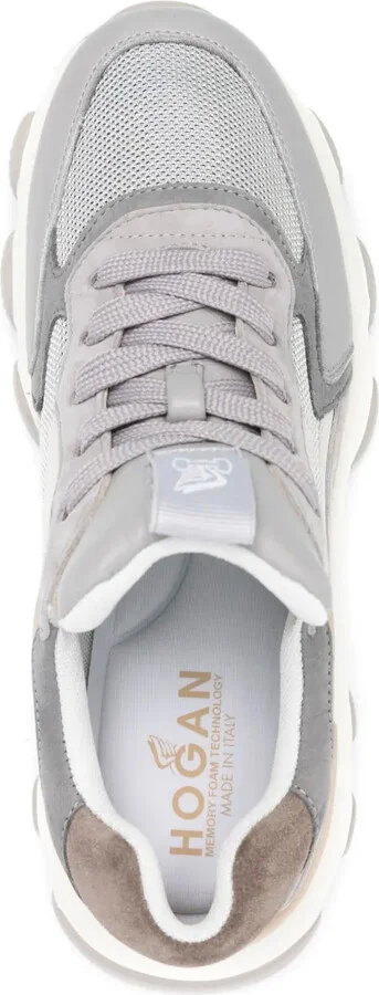 Hyperactive sneakers - Image 4