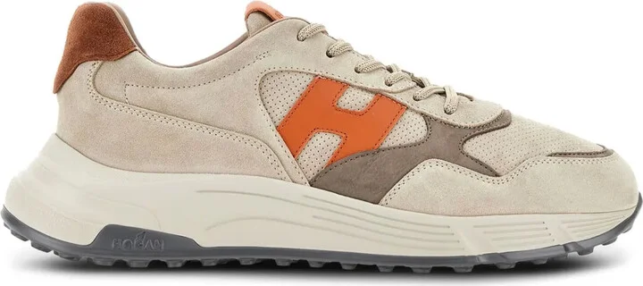 Hyperlight lace-up panelled sneakers