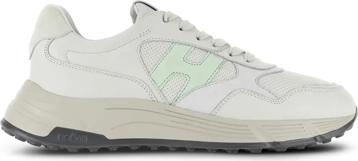 Hyperlight leather panelled sneakers