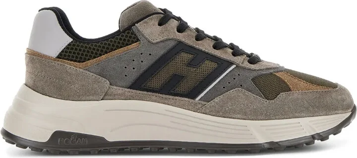 Hyperlight low-top sneakers