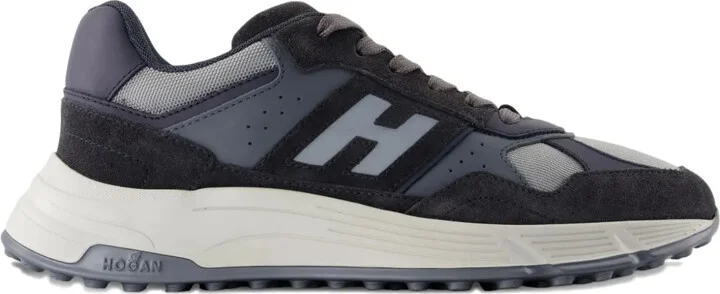 Hyperlight low-top sneakers