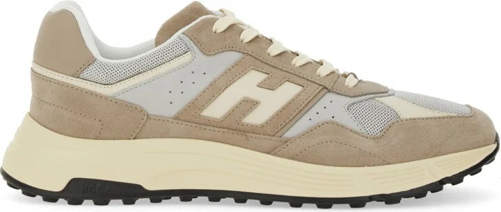 Hyperlight Sneaker