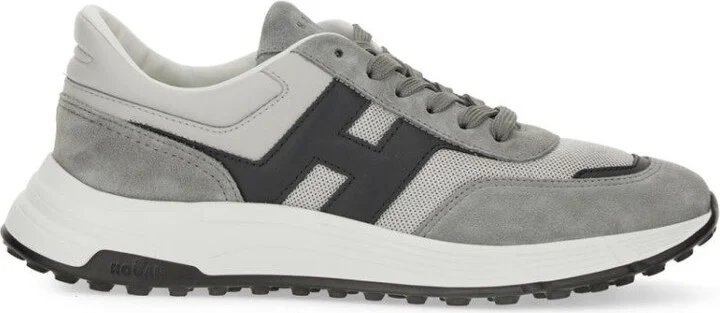 Hyperlight" Sneaker
