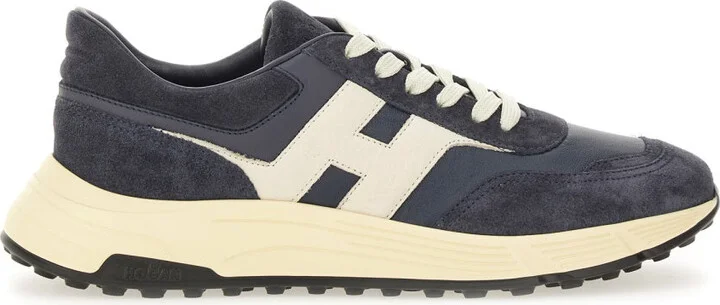 "Hyperlight" Sneaker