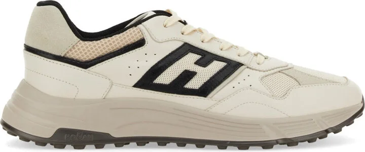 Hyperlight Sneaker