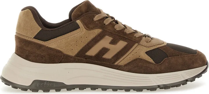 "Hyperlight" Sneaker