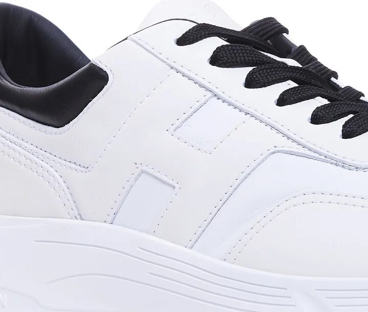 Hyperlight Sneakers - Image 3