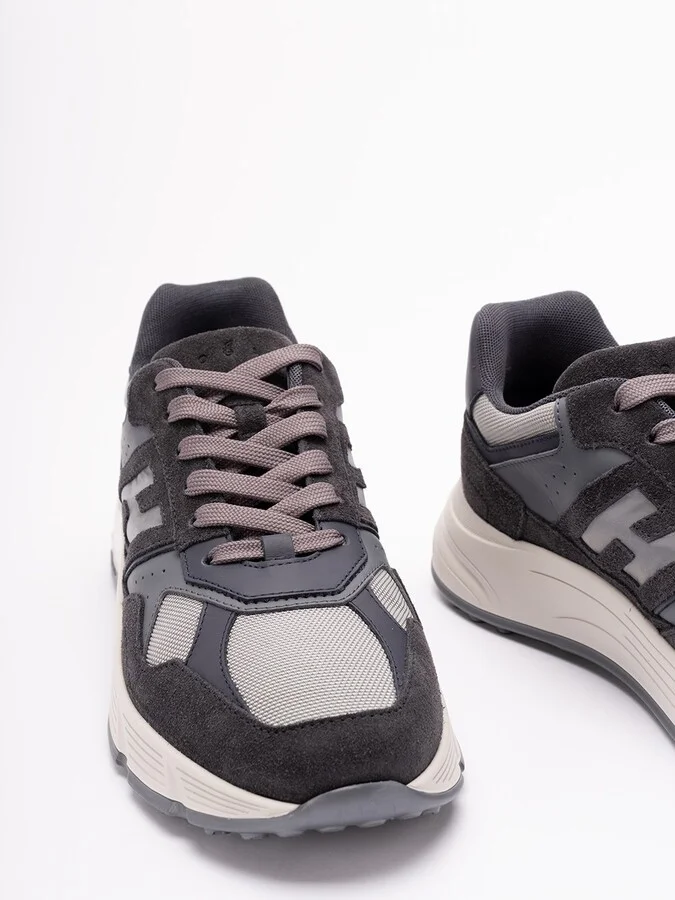 ` Hyperlight` Sneakers - Image 2