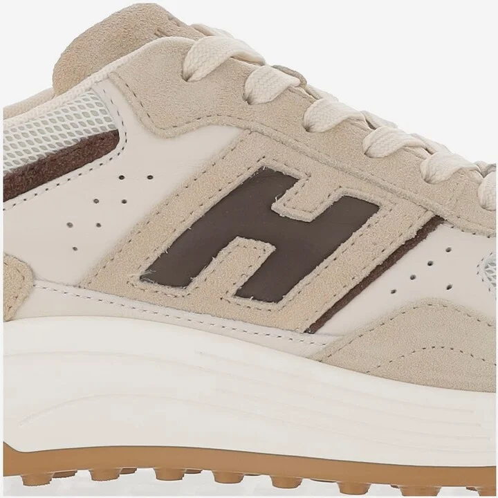 Hyperlight Sneakers - Image 5