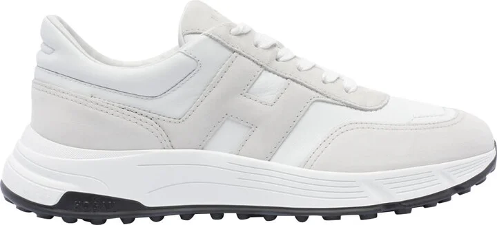 Hyperlight Sneakers