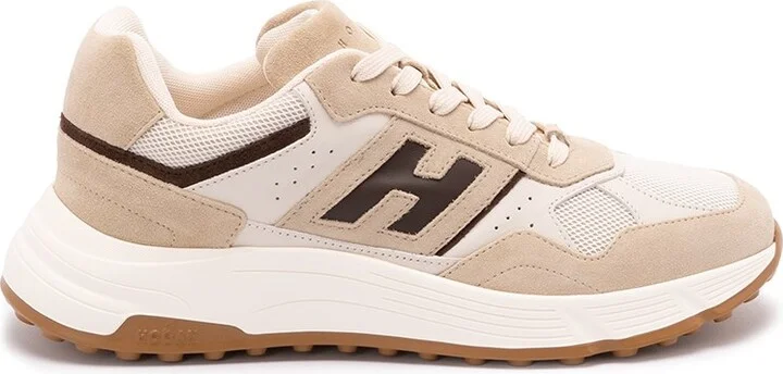 ` Hyperlight` Sneakers