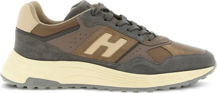 Hyperlight suede leather sneakers