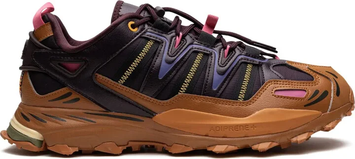 Hyperturf Adventure "Dia De Los Muertos Mole" sneakers