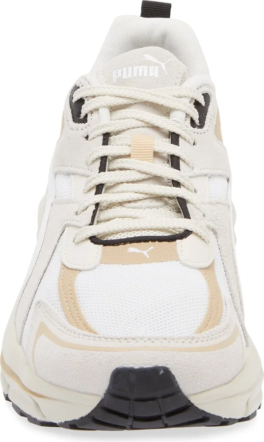 Hypnotic Sneaker - Image 3