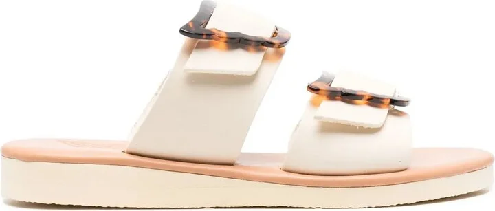 Iaso flat sandals