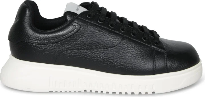 Icon Grain Black Sneakers