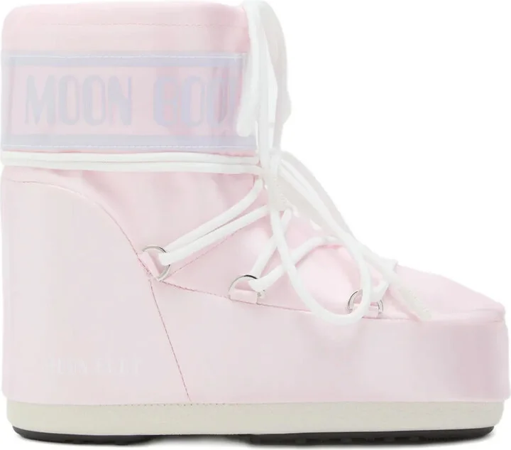 Icon padded boots