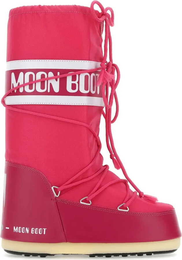 Icon snow boots