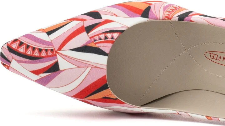 Idea Pointed Toe Pump - Image 10