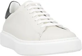 Ih Nom Uh Nit Man Sneakers - Image 2