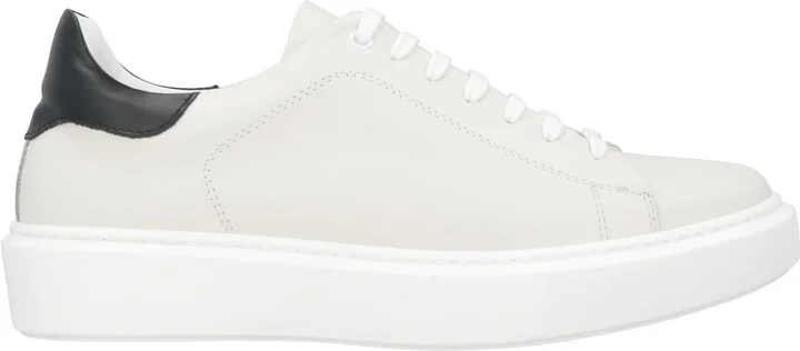 Ih Nom Uh Nit Man Sneakers - Image 3
