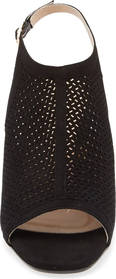 Illia Ankle Strap Sandal - Image 10