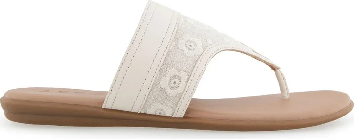 Illia Pointed Toe Sandal - Image 4