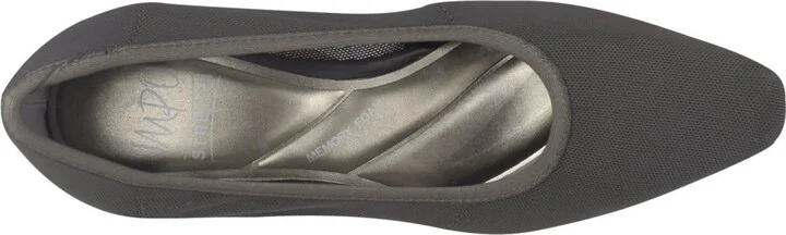 Impo Women's Ellanore Pointed Toe Stretch Dress Pumps - Image 4