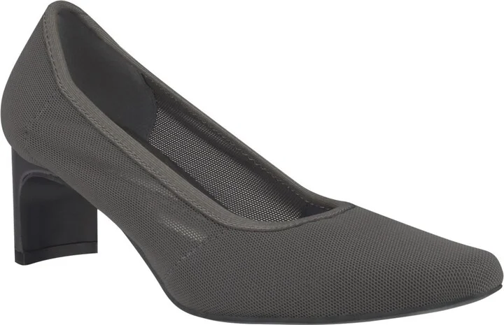 Impo Women's Ellanore Pointed Toe Stretch Dress Pumps