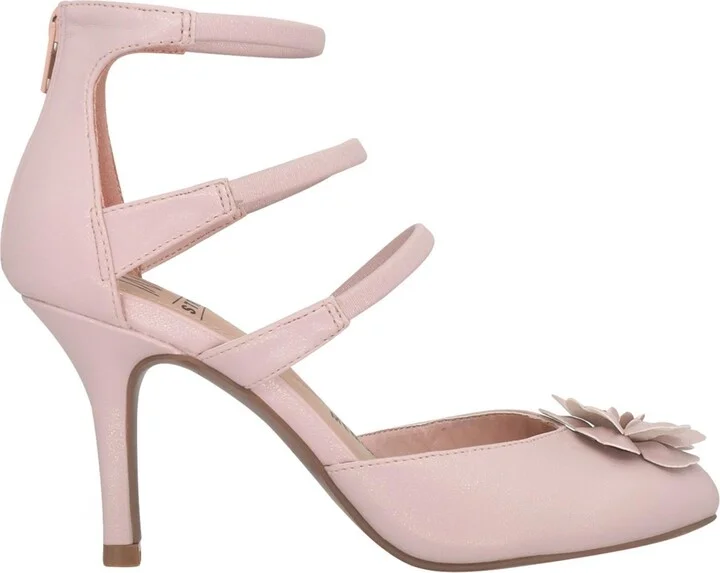 Impo Women's Tabara Bow Dress Pumps - Image 2