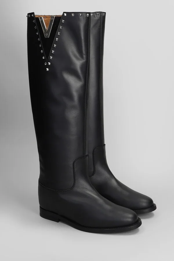 In Black Leather - Image 2
