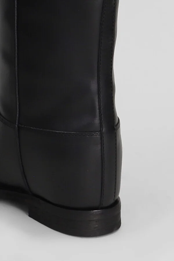 In Black Leather - Image 5
