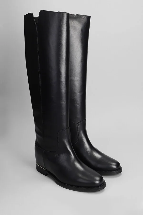 In Black Leather - Image 2