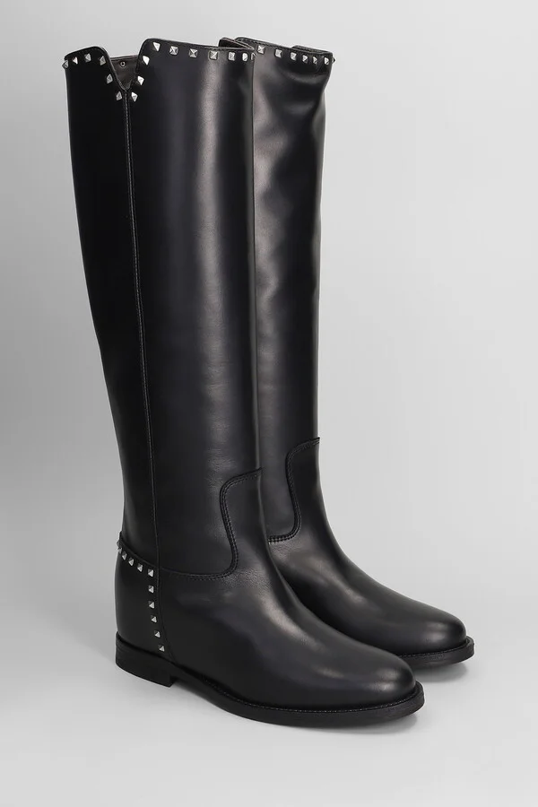 In Black Leather - Image 2