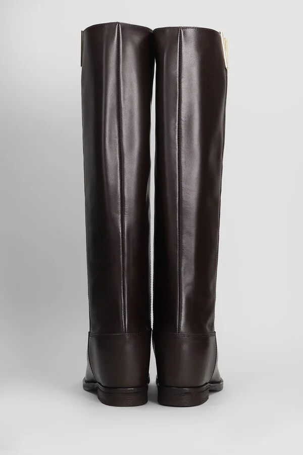In Dark Brown Leather - Image 4
