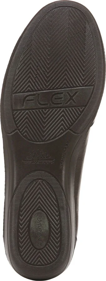 Incredible Wedge Flat - Image 6