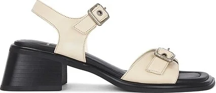 Ines Sandal